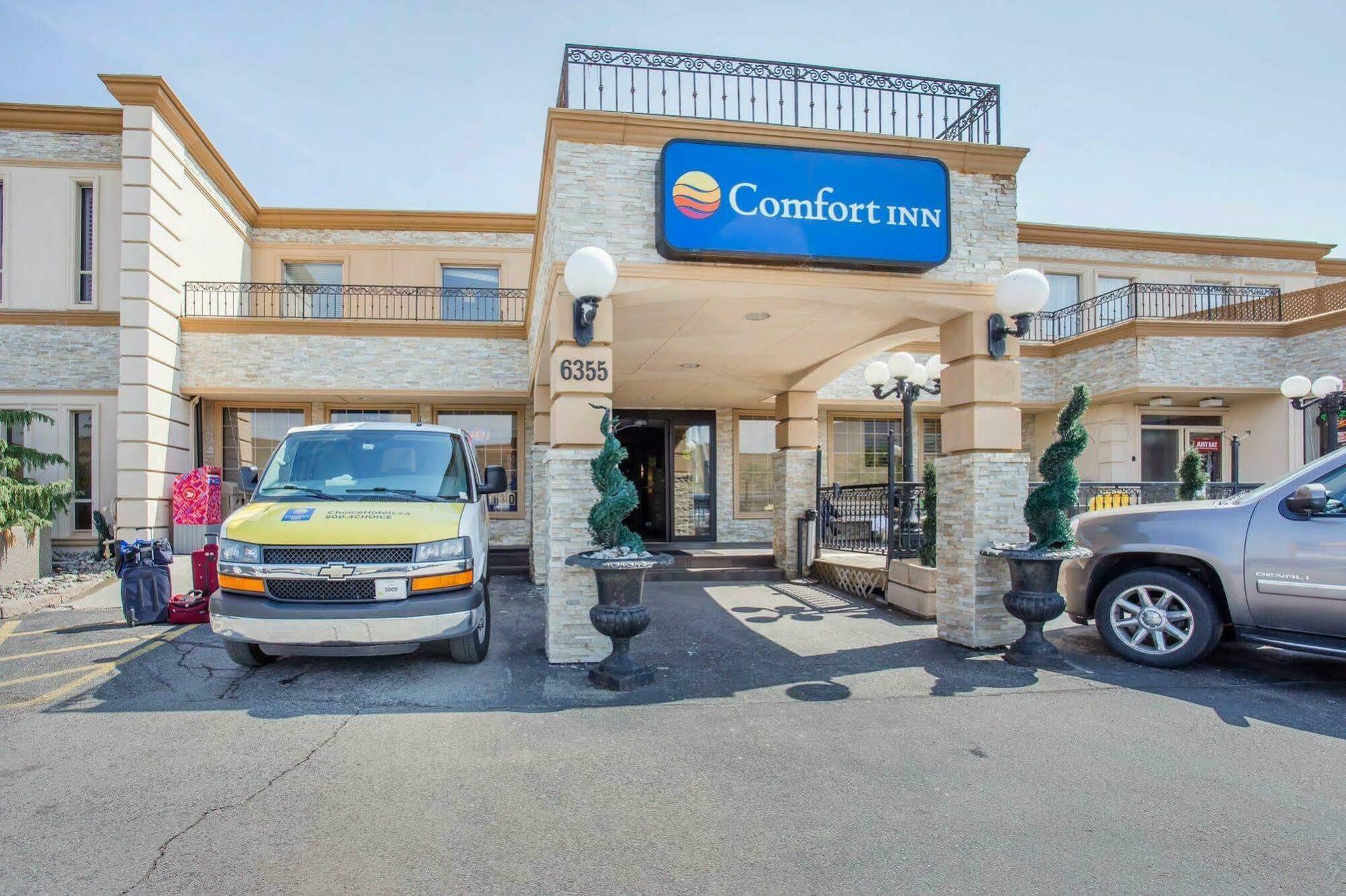 Quality Inn Toronto Airport Mississauga Exterior foto